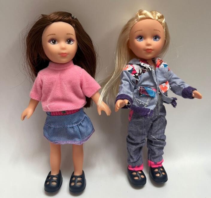 Vintage Collectible Baby Dolls - Cute vintage baby girl doll play