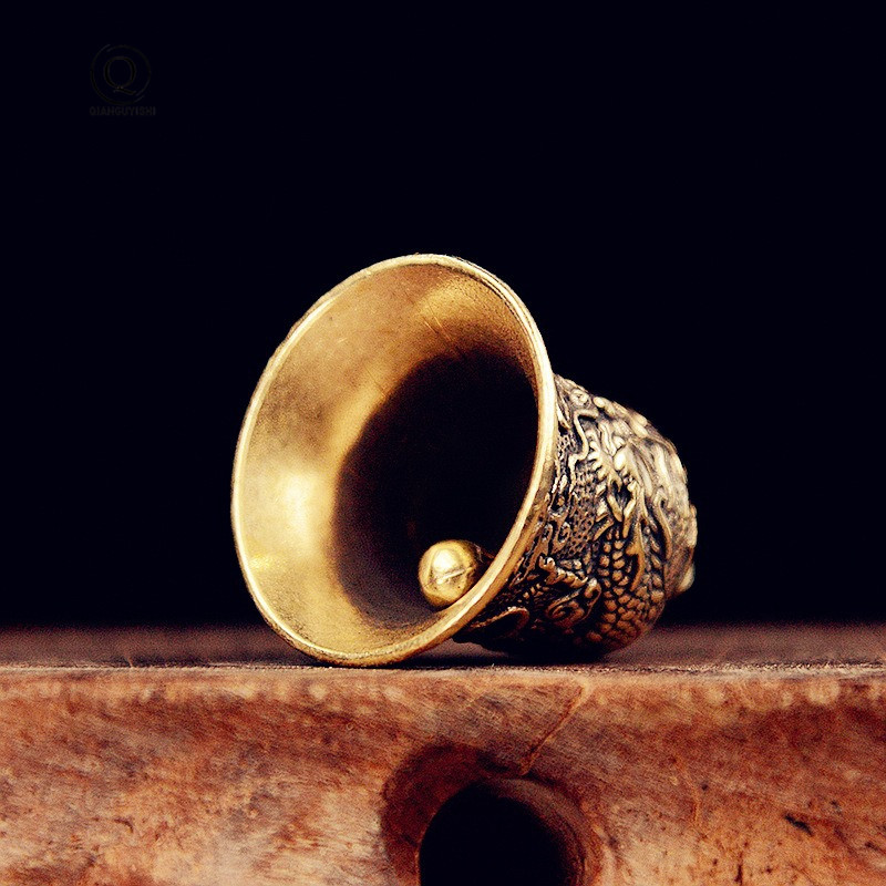 Totem del drago intagliato con - Vintage Collectible Bells recensione e prezzo