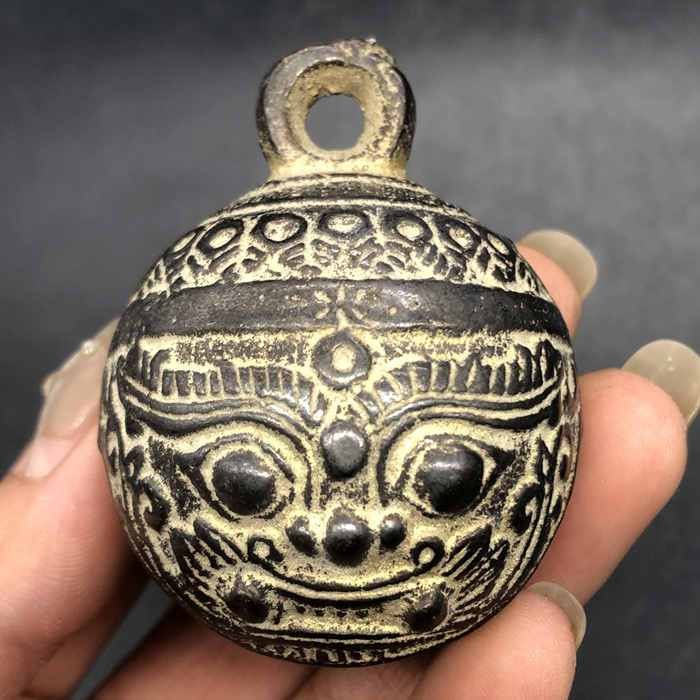 Campana Antica con Testa di Ti - Vintage Collectible Bells recensione e prezzo