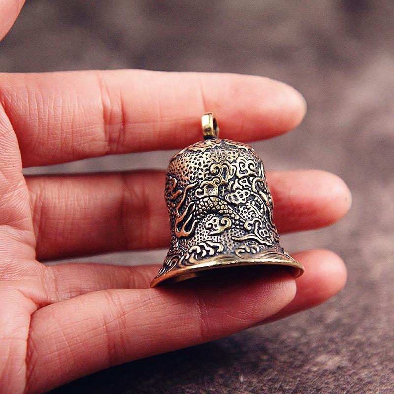 Totem del drago intagliato con - Vintage Collectible Bells recensione e prezzo