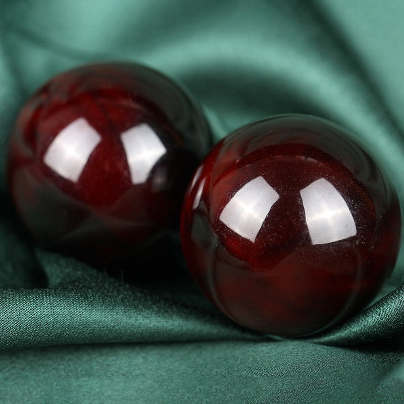 Palline da Esercizio per Mani  - Vintage Collectible Christmas Ornaments recensione e prezzo