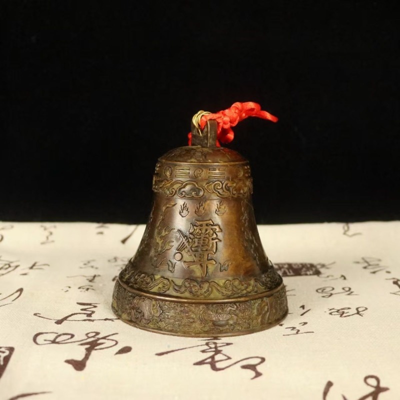 Articoli Vintage Taoisti, Camp - Vintage Collectible Bells recensione e prezzo