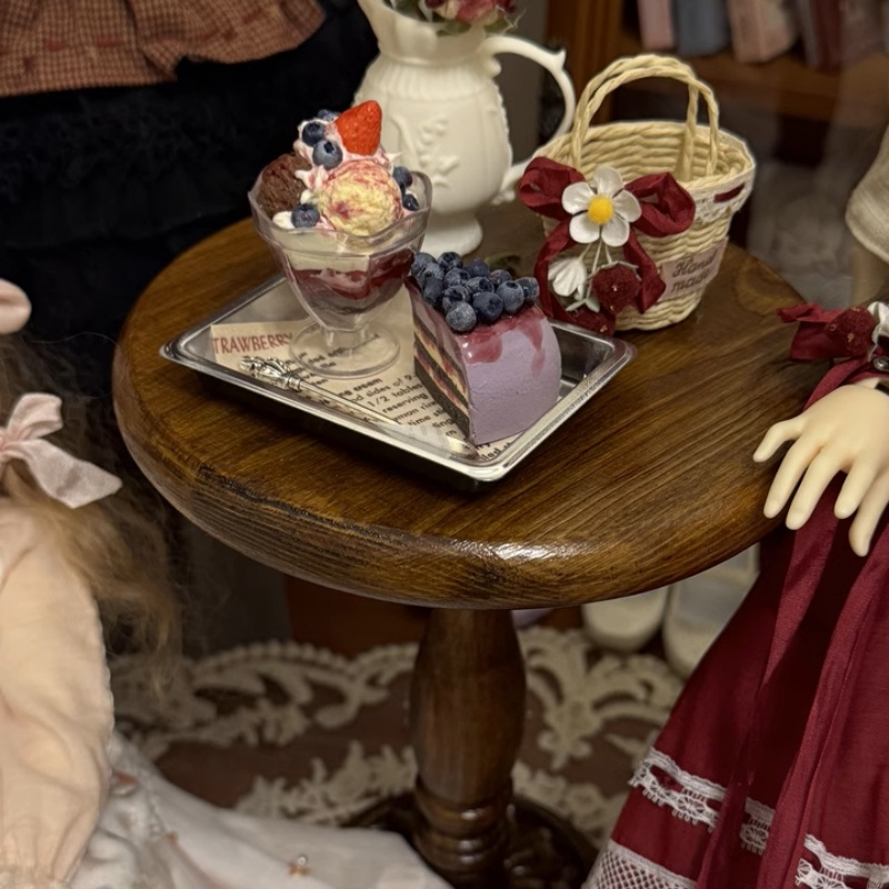 1/3 1/4 1/6 Casa delle bambole - Vintage Toy Collector recensione e prezzo