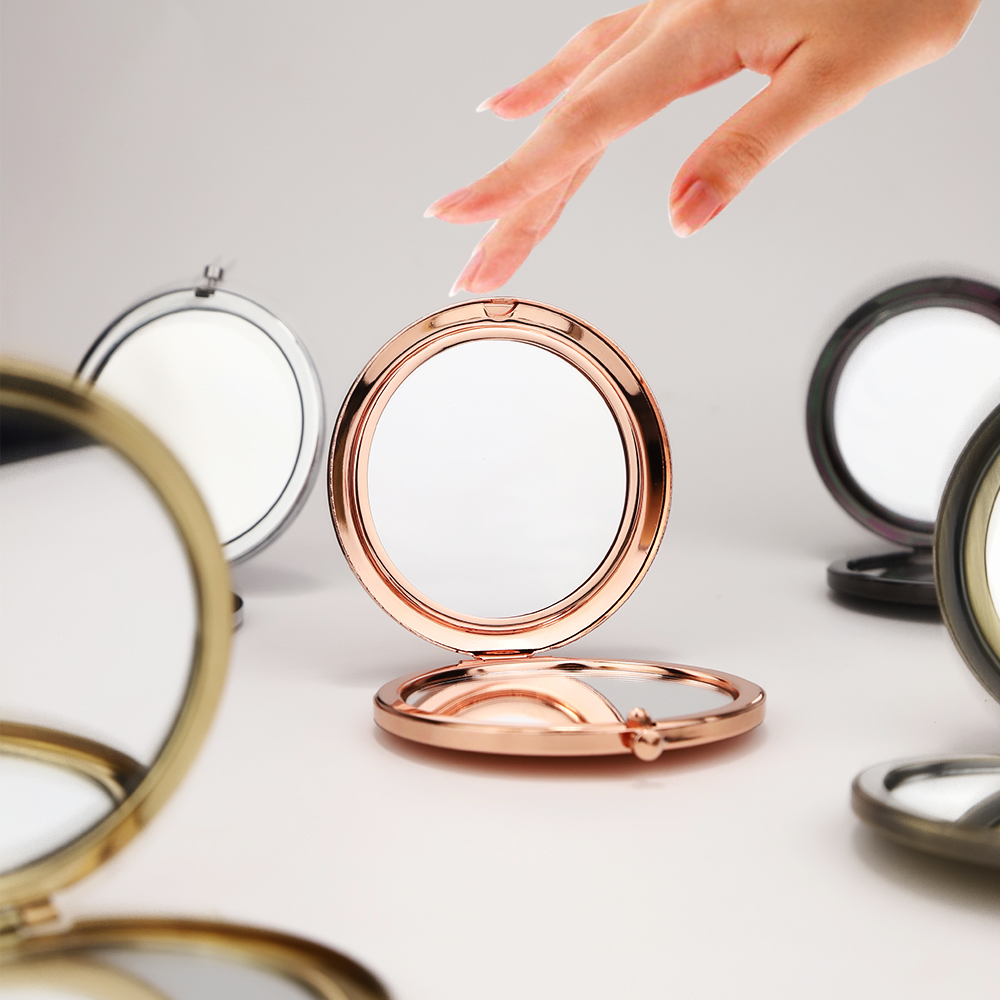 Specchietto da Trucco Compatto - Vintage Collectible Item recensione e prezzo