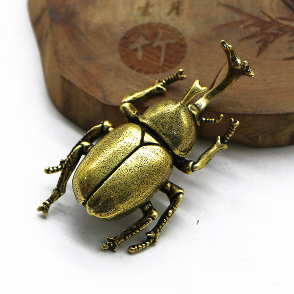 Statua Vintage di Scarabeo in  - Vintage Collectible Christmas Ornaments recensione e prezzo