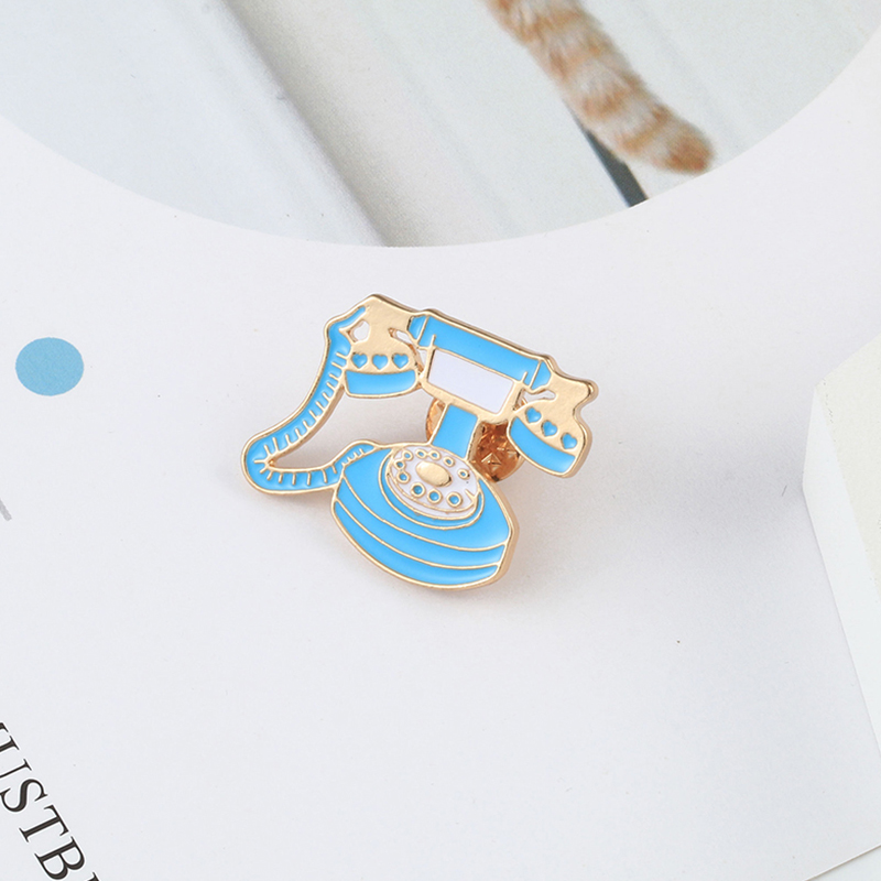 Di Gioco dell'annata Dello Sma - Collectible Vintage Brooches recensione e prezzo