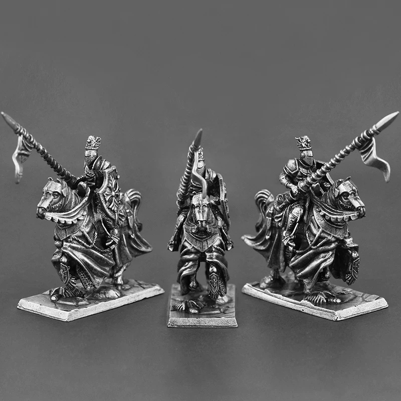 Statuette in Metallo di Cavali - Vintage Collectible Christmas Ornaments recensione e prezzo